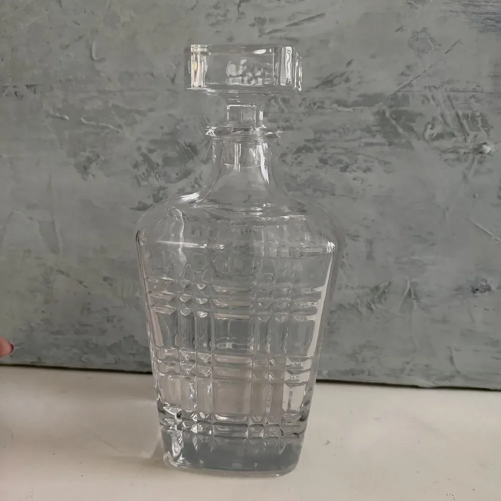 Maketh The Man Art Deco Whiskey Decanter Glass Barware Lead Free Crystal Plaid